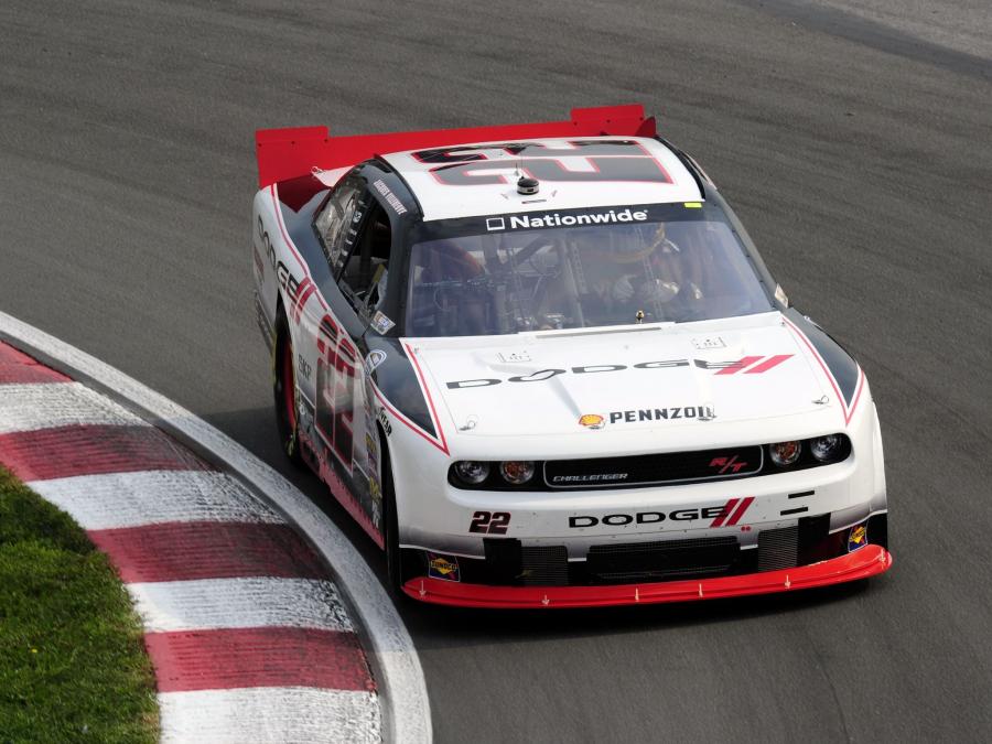  Dodge Challenger R/T NASCAR Nationwide Series Race Car 2010 года  (фото 7 из 12)